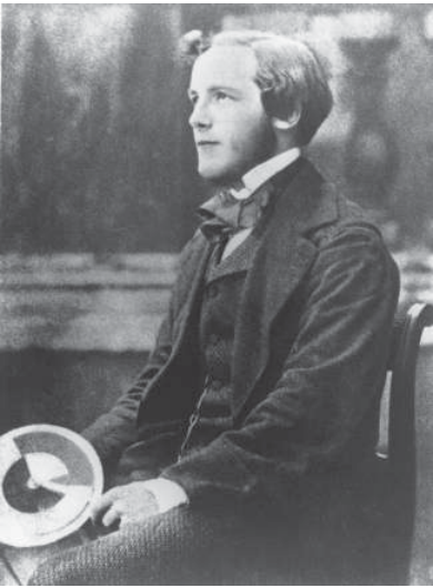 Hình 32.1: Nhà vật lý người Scotland James Clerk Maxwell (1831–1879), người giải thích bản chất điện từ của ánh sáng. Ông cũng có đóng góp lớn cho nhiệt động lực học, quang học, thiên văn học và nhiếp ảnh màu.